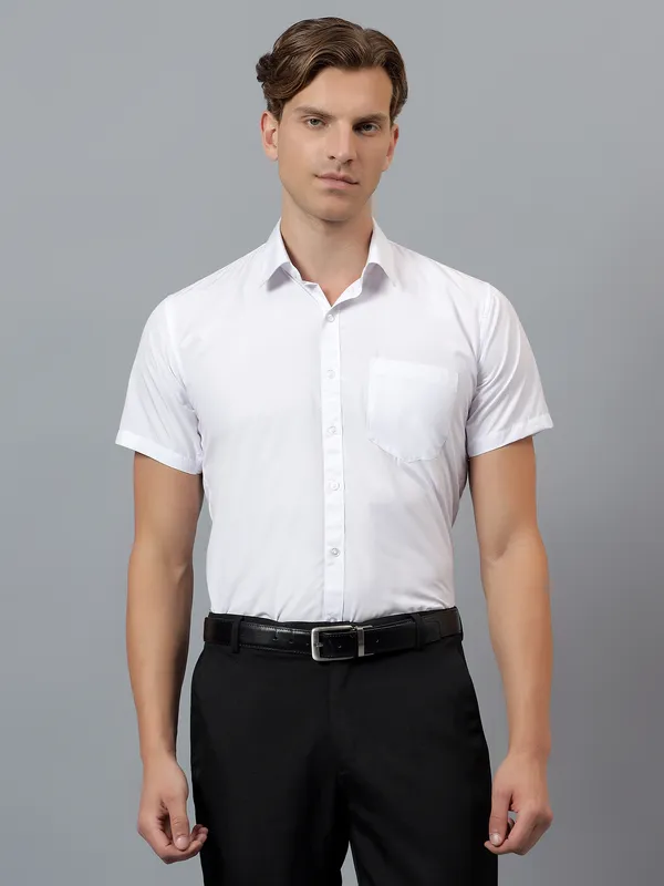 White_Slim_Fit_Solid_Spread_Collar_Half_Sleeve_Formal_Shirt_For_Men