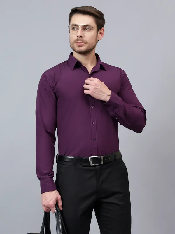 Purple_Slim_Fit_Solid_Spread_Collar_Full_Sleeve_Rich_Cotton_Formal_Shirt_For_Men