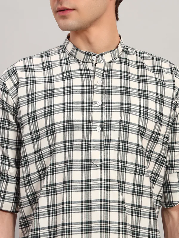 Cream_And_Green_Regular_Fit_Check_Ben_Collar_Full_Sleeve_Casual_Cotton_Short_Kurta_For_Men