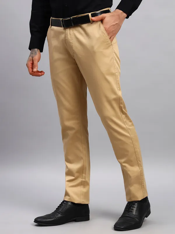 Gold_Cotton_Mid_Rise_Flat_Front_Slim_Fit_Formal_Trousers_For_Men