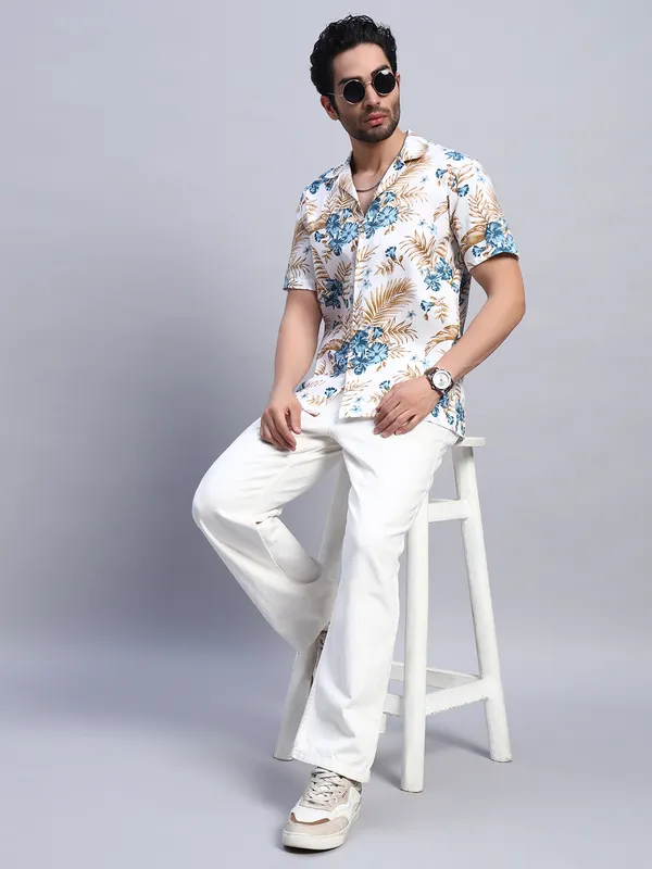 Khaki_And_White_Floral_Printed_Casual_Shirt_For_Men