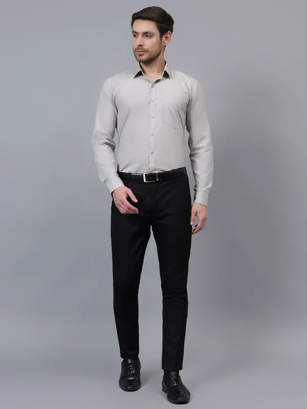 Grey_Slim_Fit_Solid_Spread_Collar_Full_Sleeve_Rich_Cotton_Formal_Shirt_For_Men