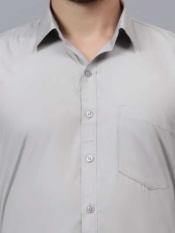 Grey_Slim_Fit_Solid_Spread_Collar_Full_Sleeve_Rich_Cotton_Formal_Shirt_For_Men