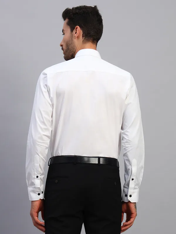 White_Slim_Fit_Pintucked_Spread_Collar_Long_Sleeves_Party_Tuxedo_Shirt_For_Men