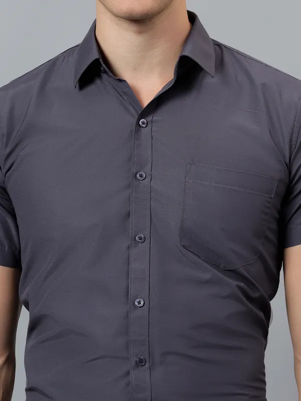 Charcoal_Slim_Fit_Solid_Spread_Collar_Half_Sleeve_Formal_Shirt_For_Men