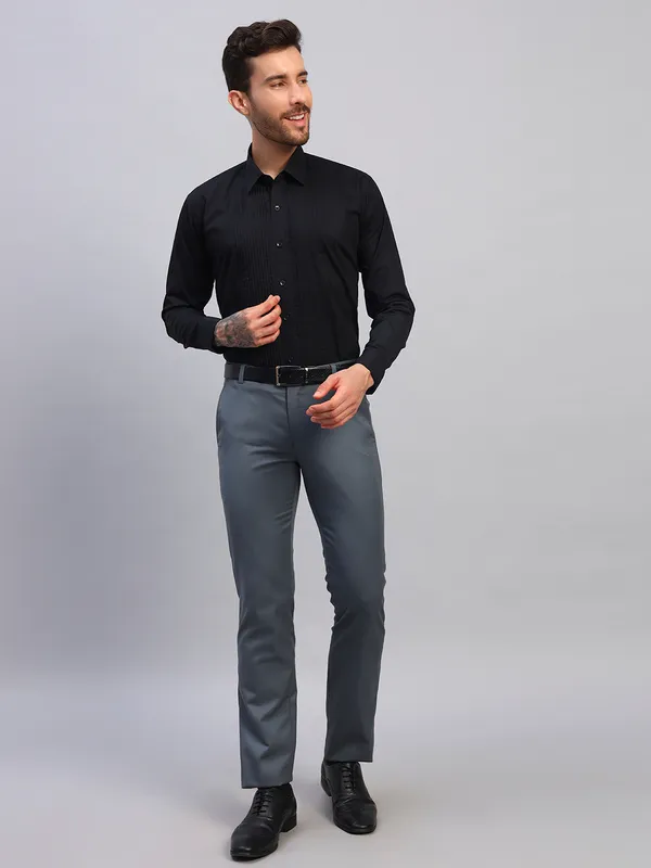 Black_Slim_Fit_Pintucked_Spread_Collar_Long_Sleeves_Party_Tuxedo_Shirt_For_Men