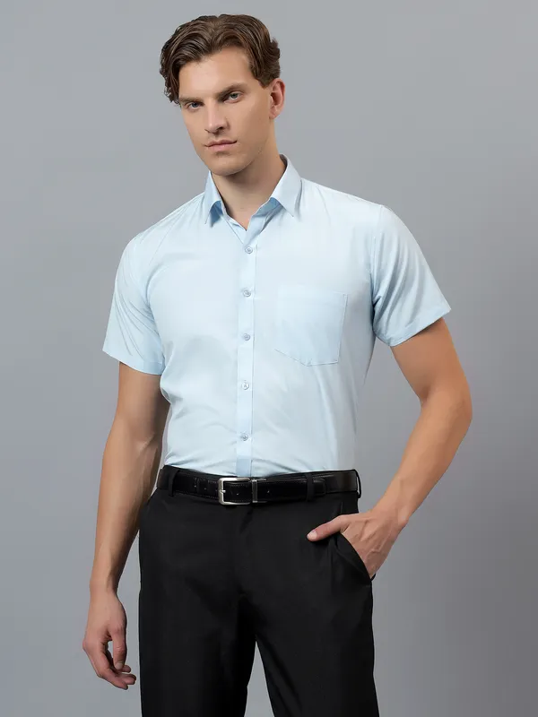 Sky_Blue_Slim_Fit_Solid_Spread_Collar_Half_Sleeve_Formal_Shirt_For_Men