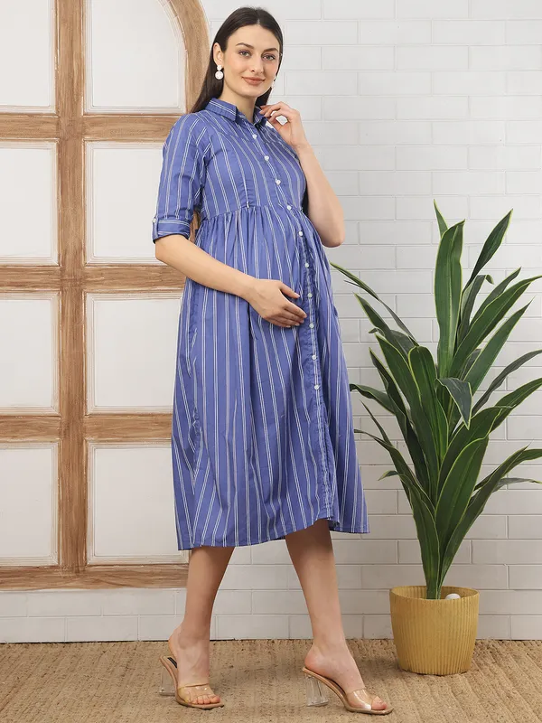 Moms_Maternity_Women's_Striped_Print_Cotton_Blue_Color_Shirt_Collar_Midi_Dress