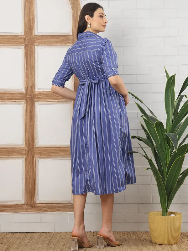 Moms_Maternity_Women's_Striped_Print_Cotton_Blue_Color_Shirt_Collar_Midi_Dress