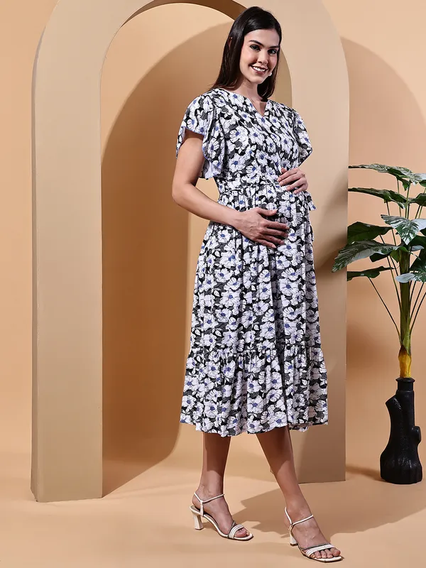 Black_Premium_Rayon_Maternity_Dress_For_Women