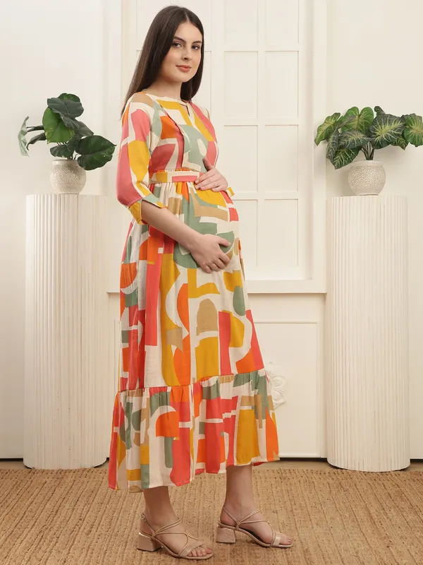 Moms_Maternity_Cotton_Graphic_Printed_Maternity_Maxi_Dress_|_Round_Neck_with_3/4_Sleeves_with_Feeding-Friendly_Design|_Everyday_Pregnancy_Wear