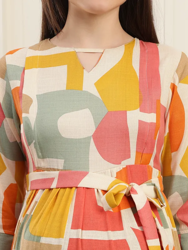 Moms_Maternity_Cotton_Graphic_Printed_Maternity_Maxi_Dress_|_Round_Neck_with_3/4_Sleeves_with_Feeding-Friendly_Design|_Everyday_Pregnancy_Wear