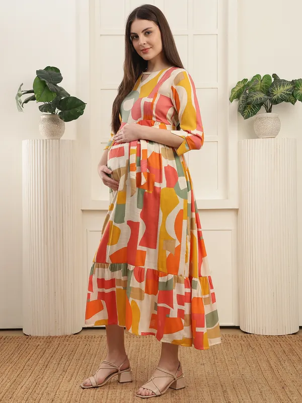 Moms_Maternity_Cotton_Graphic_Printed_Maternity_Maxi_Dress_|_Round_Neck_with_3/4_Sleeves_with_Feeding-Friendly_Design|_Everyday_Pregnancy_Wear