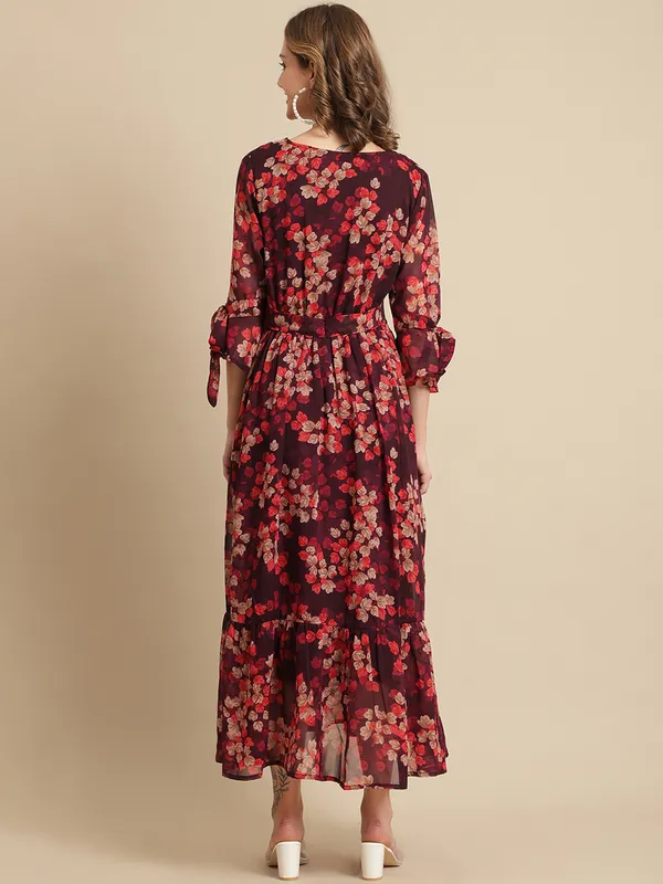 Maroon_Maternity_Georgette_Floral_Print_Maxi_Dress_For_Women