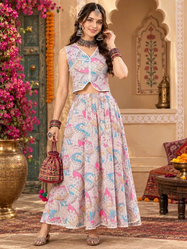 Moms_Maternity_Women's_Ethnic_Print_Pure_Cotton_V_Neck_Waistcoat_With_Skirt_Co-Ords