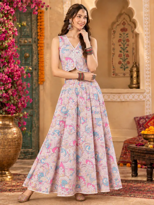 Moms_Maternity_Women's_Ethnic_Print_Pure_Cotton_V_Neck_Waistcoat_With_Skirt_Co-Ords