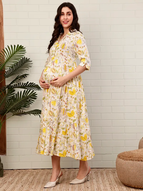 Moms_Maternity_Women's_Floral_Printed_Cotton_Yellow_Color_Shirt_Collar_Maxi_Dress