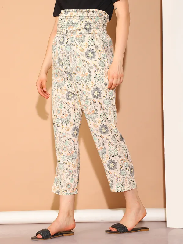 Beige_Cotton_Slub_High_Rise_Smoking_Maternity_Trousers_For_Women