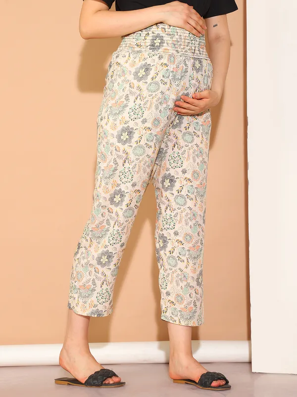 Beige_Cotton_Slub_High_Rise_Smoking_Maternity_Trousers_For_Women