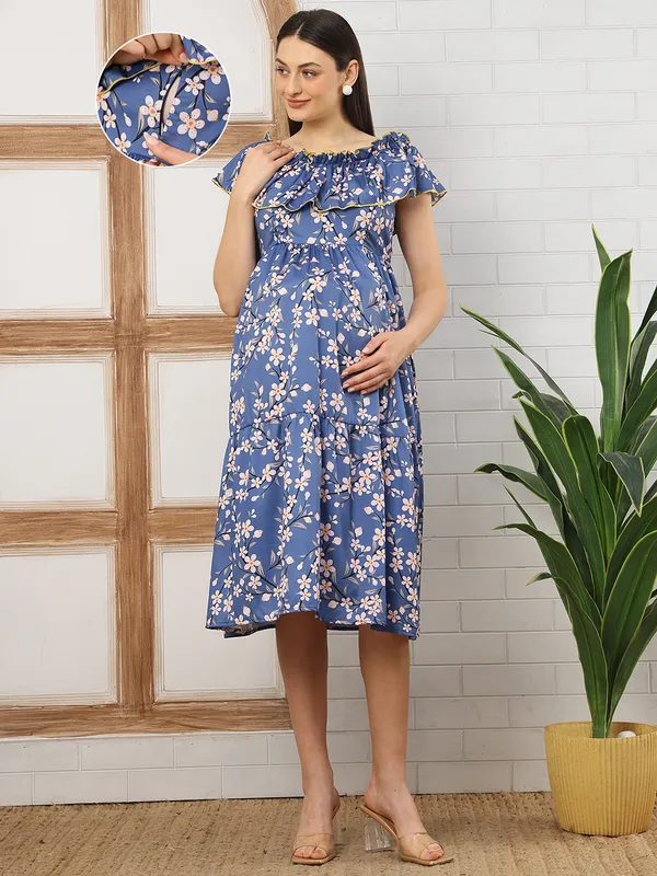 Moms_Maternity_Women's_Floral_Print_Crepe_Blue_Color_Ruffled_Round_Neck_Midi_Dress