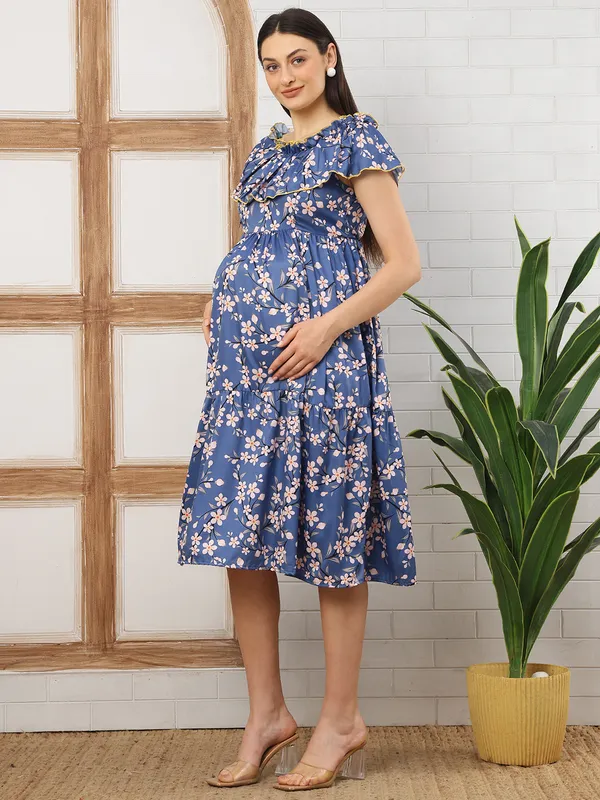Moms_Maternity_Women's_Floral_Print_Crepe_Blue_Color_Ruffled_Round_Neck_Midi_Dress