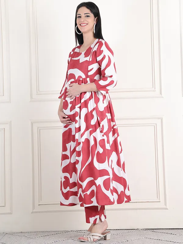 Moms_Maternity_Women's_Graphic_Print_Cotton_Slub_Maroon_Maternity_Anarkali_Midi_Kurta_Dress