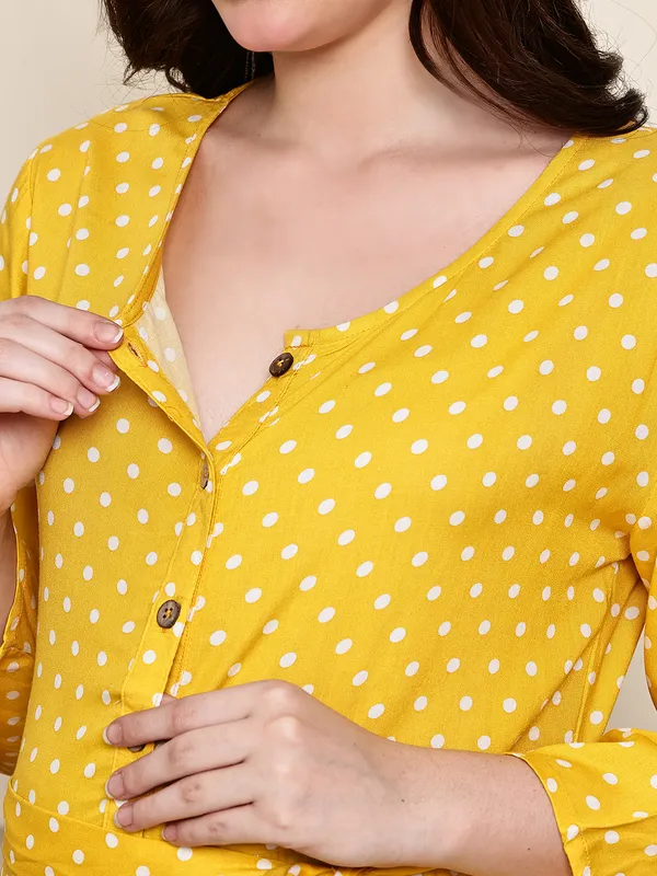 Yellow_Premium_Rayon_Maternity_Dress_For_Women
