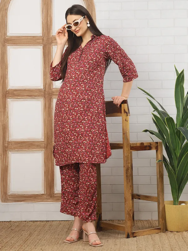 Moms_Maternity_Women's_Floral_Print_Rayon_Shirt_Collar_Maroon_Color_Pathani_Kurta_With_Trouser_Maternity_Sets_Dress