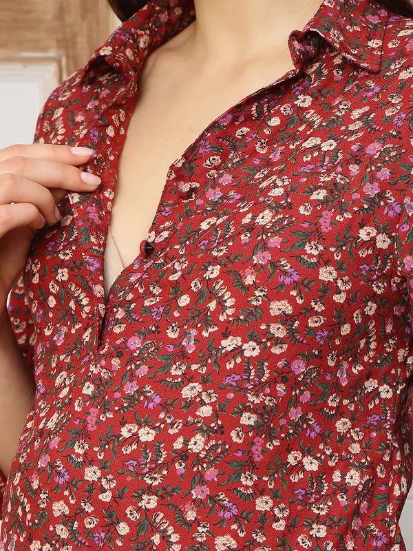 Moms_Maternity_Women's_Floral_Print_Rayon_Shirt_Collar_Maroon_Color_Pathani_Kurta_With_Trouser_Maternity_Sets_Dress