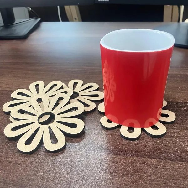 Wood_brown_Pine_Wood_Polished_Lasercut_For_Tea_Cup