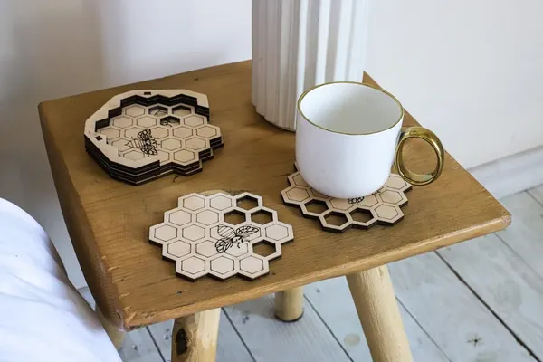 Beige_Pine_Mdf_Painted_Laser_Cut_For_Tea_Cup