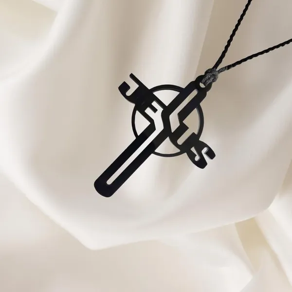 Black_Acrylic_Jesus_Polished_Laser_Cut_For_Car_Hanging