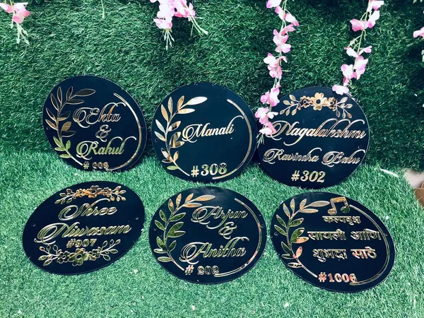 Gold_Acrylic_Varnished_Laser_Cut_For_Wall_Mount