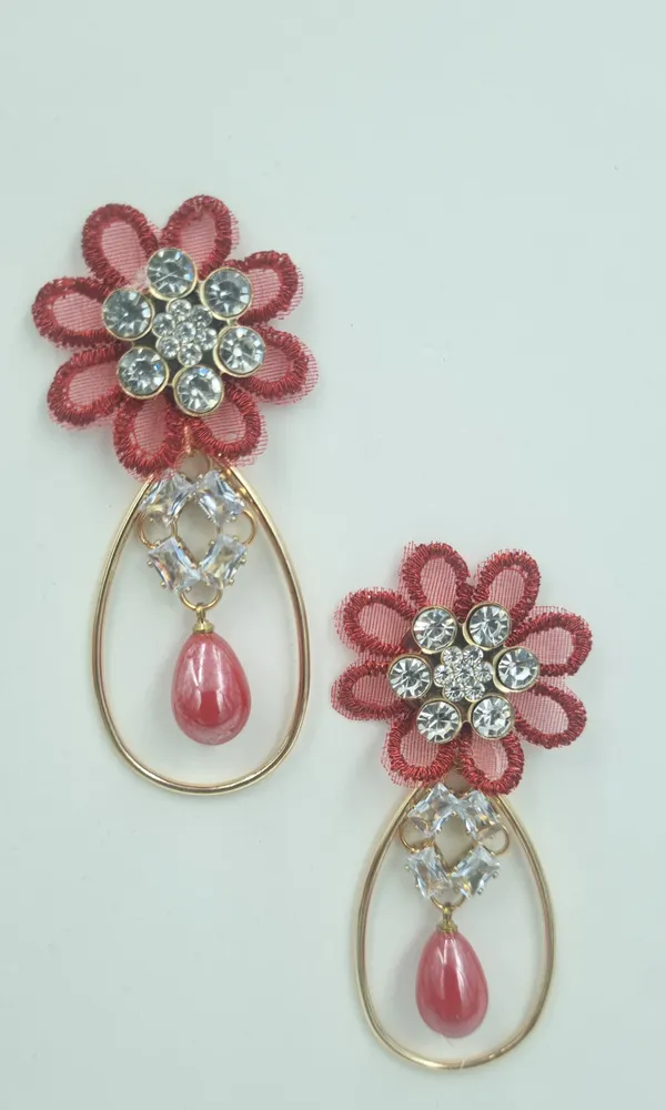 Antique_Flower_Earrings_with_Delicate_Pearls_Cubic_Zirconia_Alloy,_Copper_Drops_&_Danglers,_Hoop_Earring,_Earring_Set
