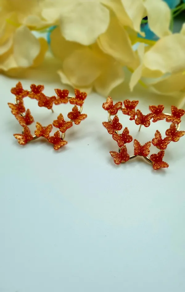 Delicate_Gold_Butterfly_Earrings_Crystal_Alloy,_Brass_Stud_Earring,_Drops_&_Danglers,_Hoop_Earring