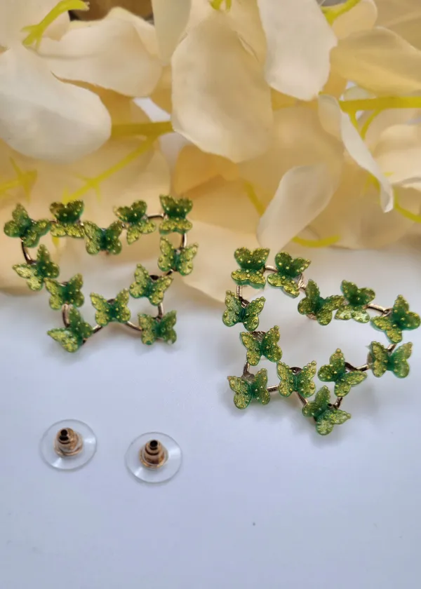 Delicate_Gold_Butterfly_Earrings_Crystal_Alloy,_Brass_Stud_Earring,_Drops_&_Danglers,_Hoop_Earring