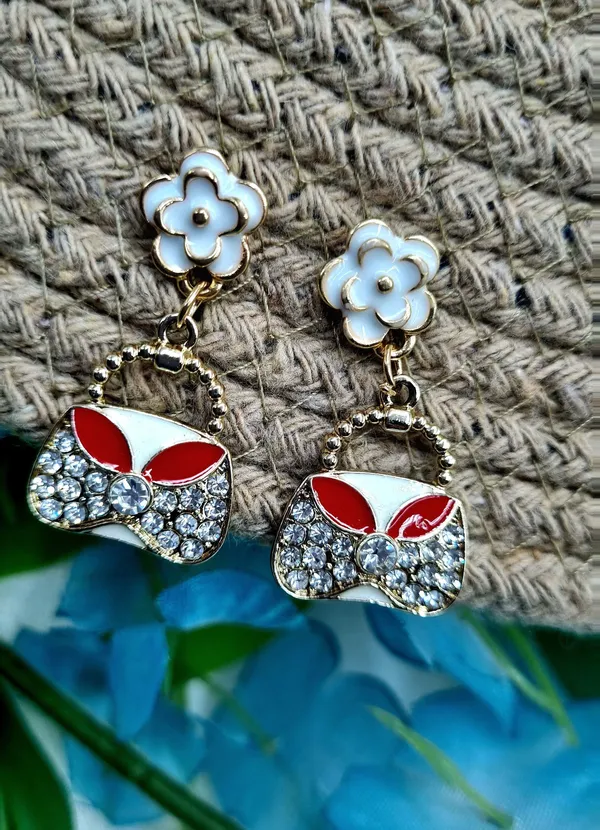 Gold-Tone_Bag_and_White_Flower_Drop_Earrings_Cubic_Zirconia_Alloy_Hoop_Earring