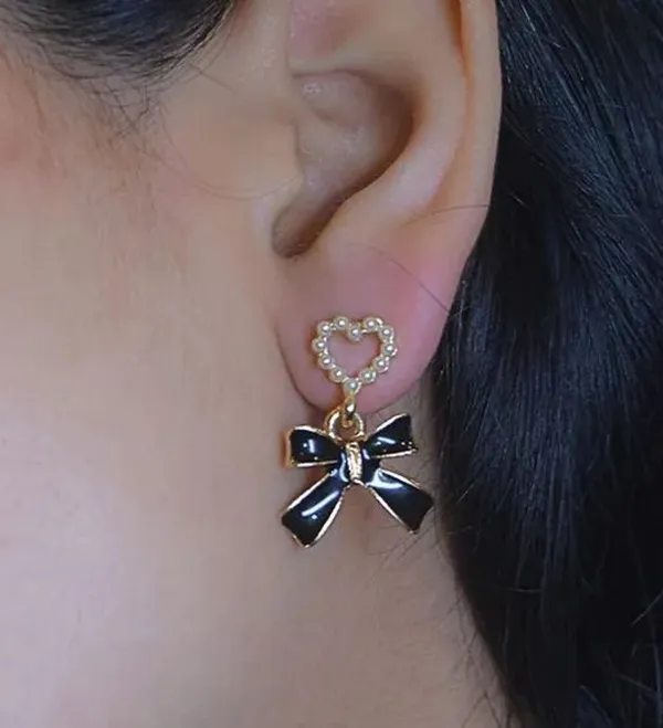 Trendy_Korean_Gold_Plated_Heart_And_Bow_Earrings_Alloy_Stud_Earring