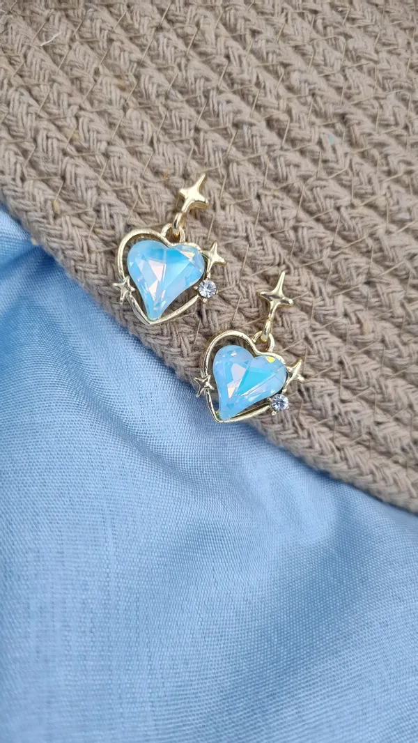 Heart_Shaped_Stud_Earrings_Alloy_Jewelry_Swarovski_Crystal_Alloy_Stud_Earring