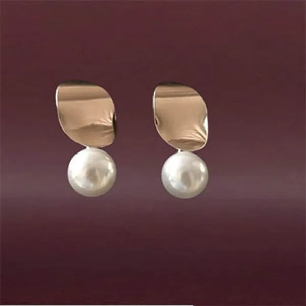 Geometry_Round_Pearl_Stud_Earrings_for_Women_in_14K_Gold_Sliver_?14mm?_Brass,_Mother_of_Pearl_Stud_Earring