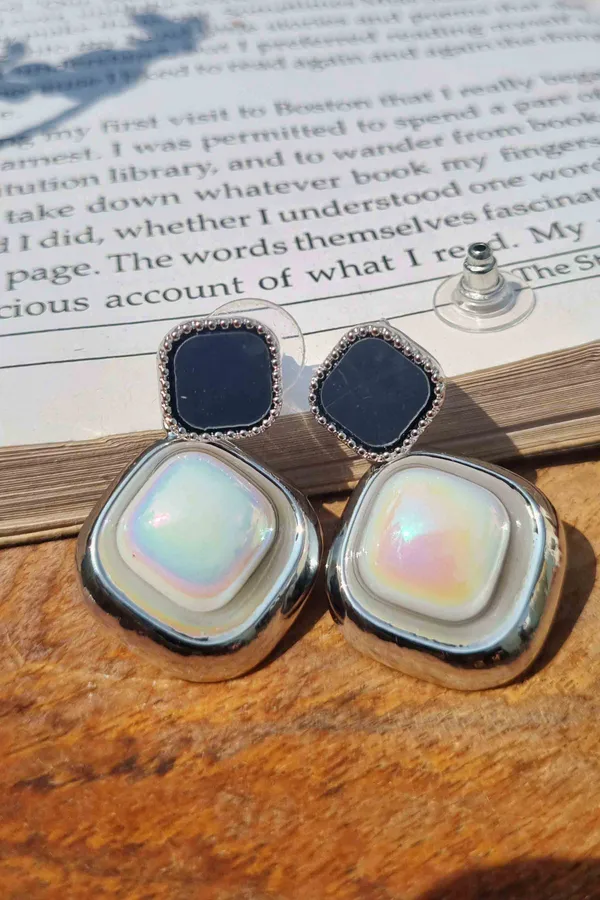 Latest_design_glass_Earring_Pearl_Brass_Mother_of_Pearl_Drops_&_Danglers_Hoop_Earring_Stud_Earring_Stud_Earring_Earring_Set