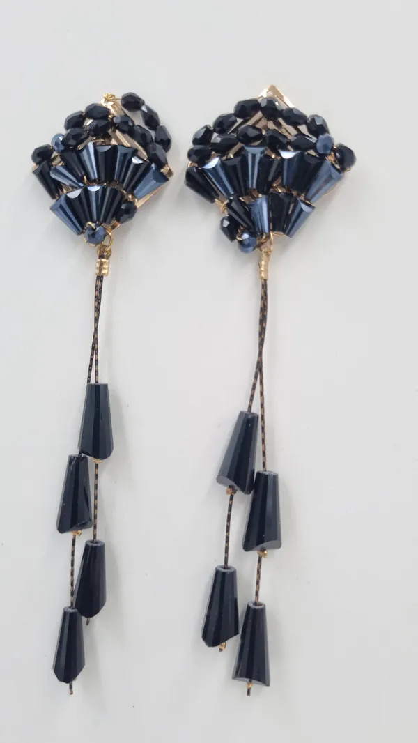 New_design_bead_earrings_perfect_for_everyday_and_any_outfit_Crystal_Crystal,_Brass_Drops_&_Danglers,_Earring_Set,_Chandbali_Earring,_Rhinestone_Studs