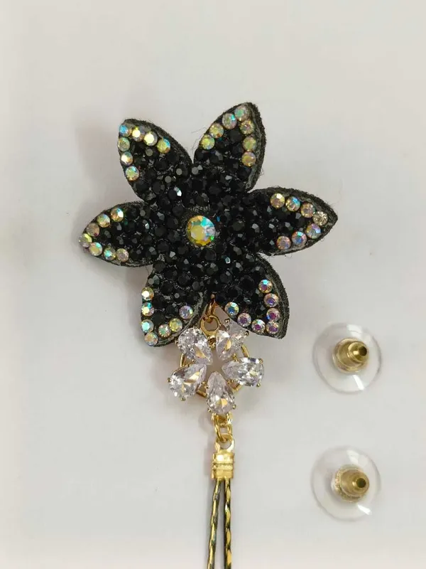 ATRACTIVE_SISTER_our_radiant_star_earrings_Crystal_Crystal,_Alloy_Tassel_Earring,_Earring_Set,_Drops_&_Danglers