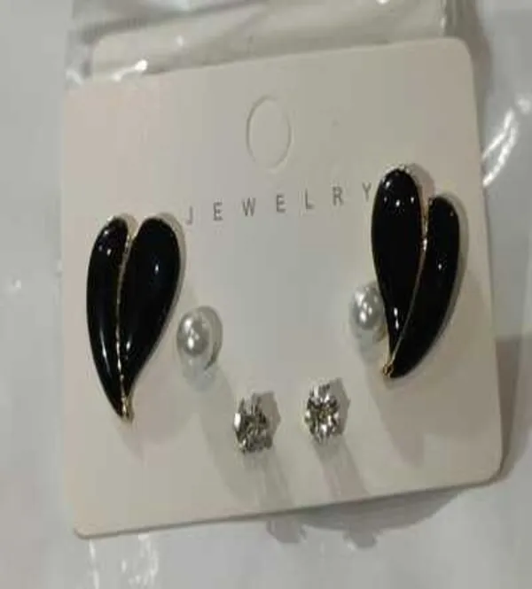 Trendy_Black_Heart_Pearl_&_Stone_Stud_Earrings_3_IN_1_Combo_Set_for_Women_Cubic_Zirconia_Brass_Stud_Earring