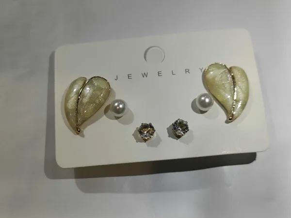Buy_Trendy_Heart_Pearl_Stud_Earrings_Combo_for_Girls_|_Daily_&_Party_Wear_Cubic_Zirconia_Brass_Stud_Earring