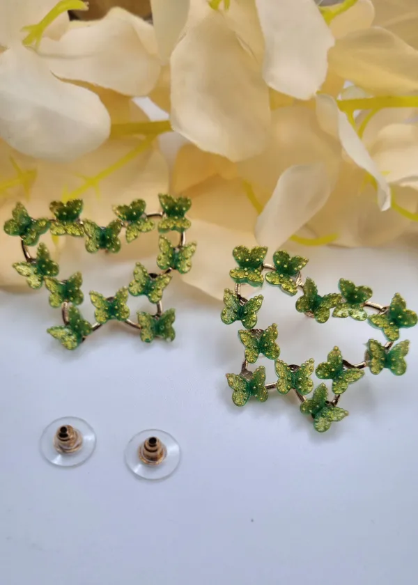 Delicate_Gold_Butterfly_Earrings_Crystal_Alloy,_Brass_Stud_Earring,_Drops_&_Danglers,_Hoop_Earring