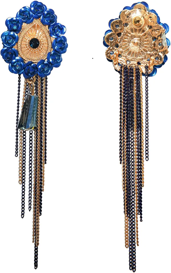 Alluring_Drop_Earrings_with_Delicate_Gold_Chains_and_Tassels_Crystal_Alloy_Drops_&_Danglers,_Hoop_Earring