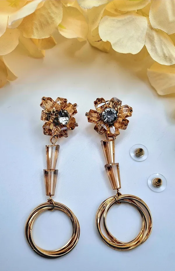 Radiant_Blossoms:_Exquisite_Statement_Earrings_Cubic_Zirconia,_Crystal_Copper,_Crystal,_Glass_Tassel_Earring