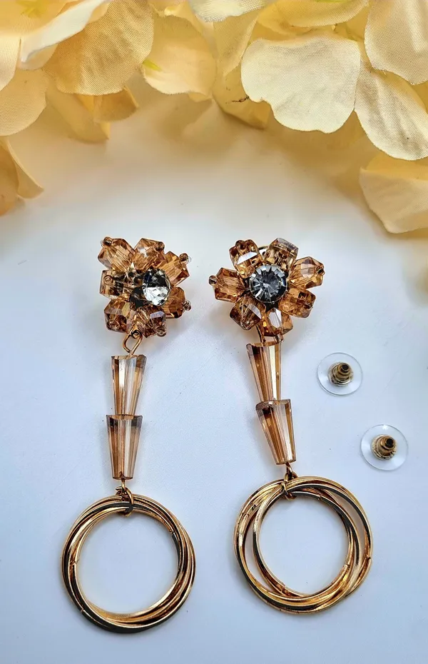 Radiant_Blossoms:_Exquisite_Statement_Earrings_Cubic_Zirconia,_Crystal_Copper,_Crystal,_Glass_Tassel_Earring