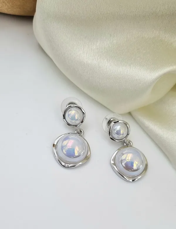 Elegant_Double_Pearl_Drop_Earrings_for_Women_|_Minimalist_Designer_Pearl_Dangle_Earrings_|_Daily_Wear_Jewelry